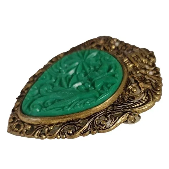 Gold Tone Asian Style Dragon Open Molded Plastic Inlay Brooch Pendant E03